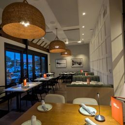 MIA’S - Updated January 2026 - 185 Photos & 67 Reviews - 243 North