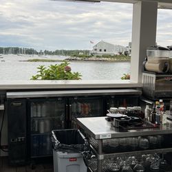 The Beach House - Outdoor bar