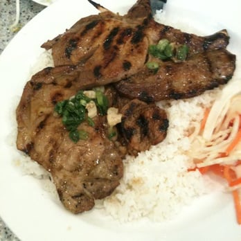 Com Tam Pho 168 - 37 - pork chop and rice: good for 2 kids - Vietnamese Near Me - Toronto, Ontario
