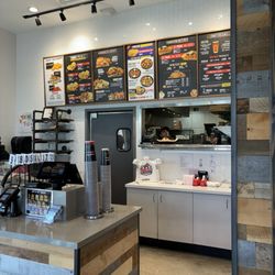 Huey Magoo's - Winter Garden - Order counter and menu