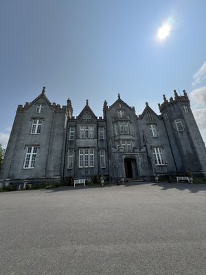 Kinnitty Castle Hotel by null
