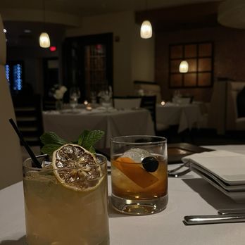 Ernie's Food & Spirits - Steakhouses Near Me - Manteca, California