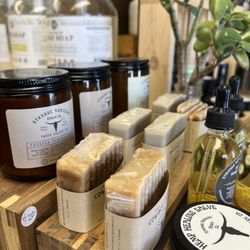 The Green Roadrunner - Hand made soaps, handmade candles