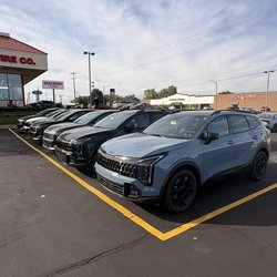 Kia of Lansing