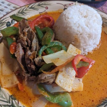 Sawaddee Thai Cuisine - Red curry at Sawaddee Thai Cuisine, Jefferson City - Thai Near Me - Jefferson City, Missouri Sawaddee Thai Cuisine - Red curry at Sawaddee Thai Cuisine, Jefferson City - Thai Near Me - Jefferson City, Missouri