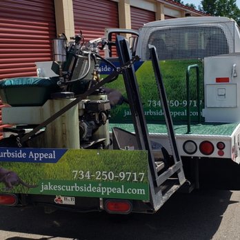 Jake's Curbside Appeal - Professional Fertilizing - Irrigation Near Me Jake's Curbside Appeal - Professional Fertilizing - Irrigation Near Me