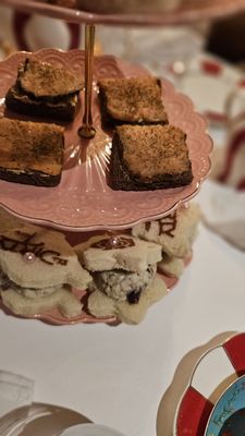 The Dirty Tea by null