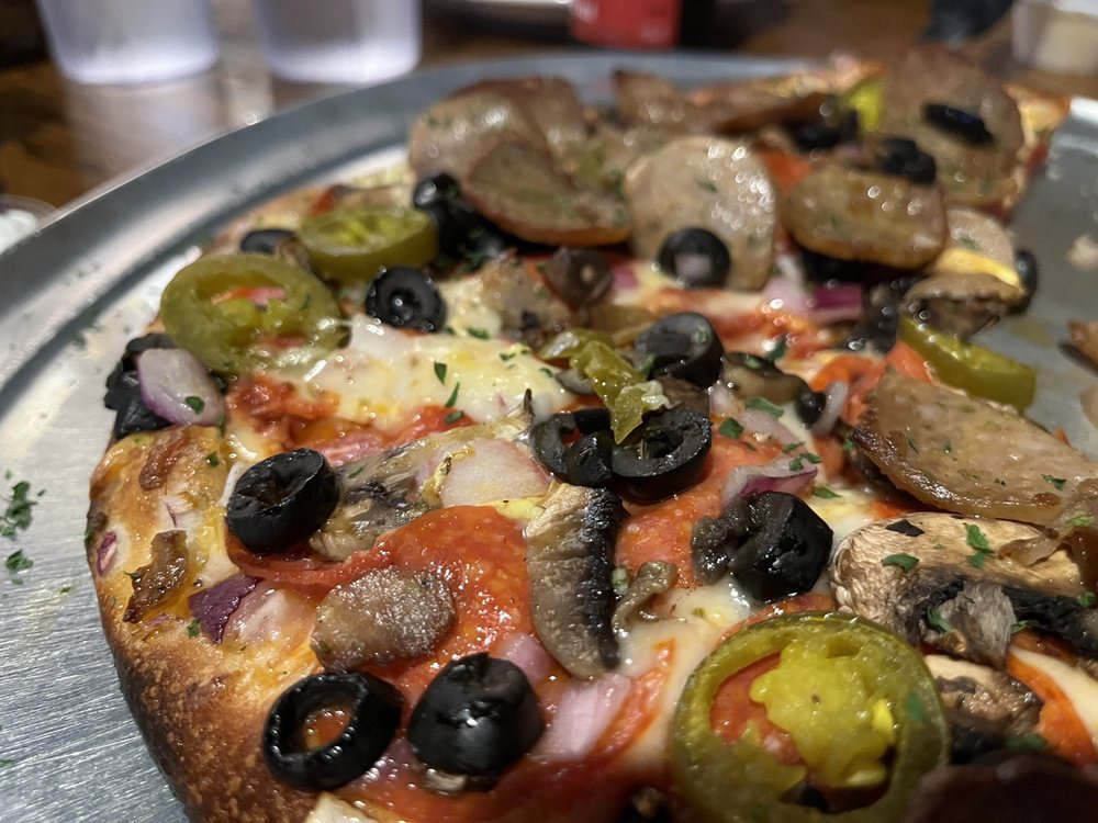 GABRIEL’S PIZZA Updated October 2024 39 Photos & 74 Reviews 2625