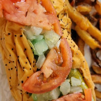 Boss Dawgz - Chicago Style Hot Dog - Hot Dogs Near Me - Lisle, Illinois