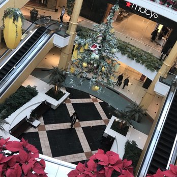 Somerset Collection - Shopping Centers Near Me - Troy, Michigan