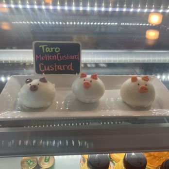 Cafe Aloe - Piggy Bun - Cafes Near Me - Bellevue, Washington Cafe Aloe - Piggy Bun - Cafes Near Me - Bellevue, Washington