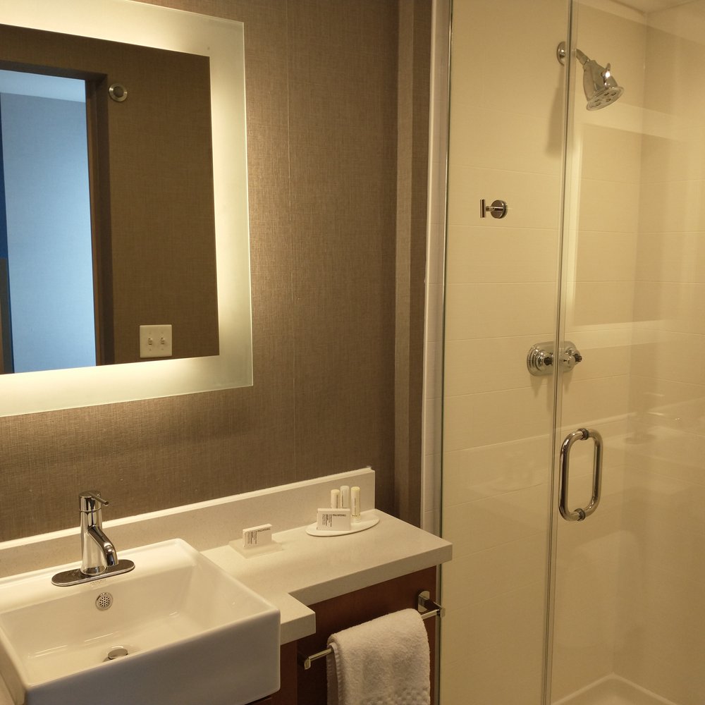 SpringHill Suites Fishkill - Bathroom area - Hotels Near Me - Fishkill, New York SpringHill Suites Fishkill - Bathroom area - Hotels Near Me - Fishkill, New York