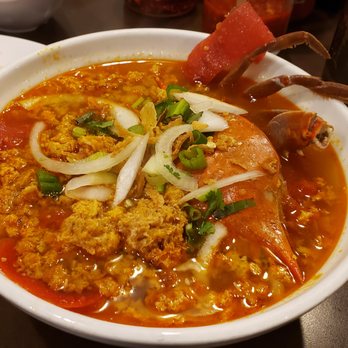 Bong Lua Vietnamese Restaurant - Bun Rieu - Tomato Crab Soup with Vermicelli - Vietnamese Near Me - Scarborough, Ontario