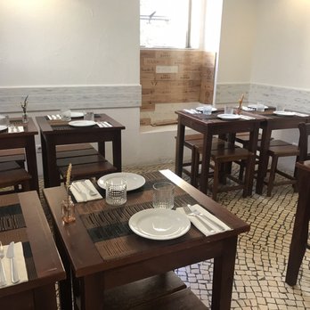 Restaurante Conqvistador  - Nice dining area - Portuguese Near Me - Lisbon, 11