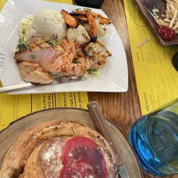 Cafe on 27 - Breakfast & Brunch Near Me - Topanga, California Cafe on 27 - Breakfast & Brunch Near Me - Topanga, California