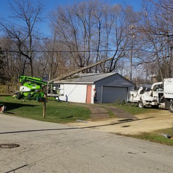 Smetters Tree Service - Tree Services Near Me - Rockford, Illinois Smetters Tree Service - Tree Services Near Me - Rockford, Illinois
