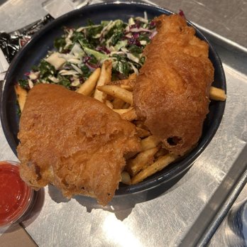 California Fish Grill - Seafood Near Me - Las Vegas, Nevada