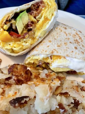 Landmark Diner by null