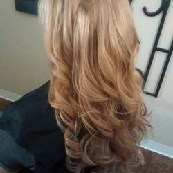 Extension Divas Sales & Services