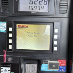 Costco - Costco gas pump