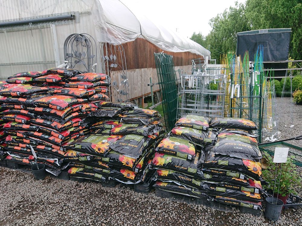 KORDELL’S PRODUCE Updated October 2024 23 Reviews 10 Rosemont Rd