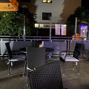 CaNO’s eat&drink - Turkish Near Me - Ebbs, 7