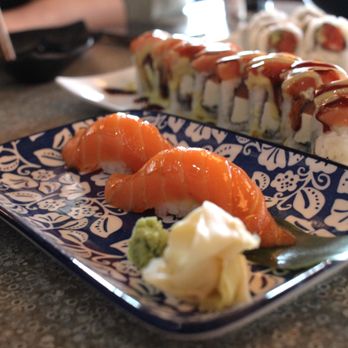 Shokunin - Fresh salmon, the flavor couldn't be beaten. - Japanese Near Me - Lincoln, Nebraska