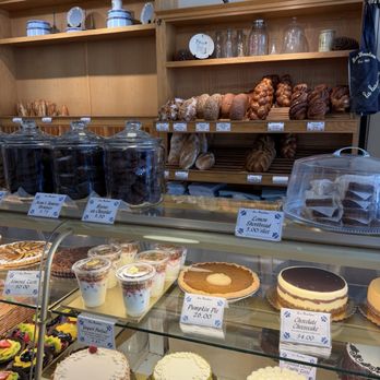 La Farine Bakery - Bakeries Near Me - Oakland, California