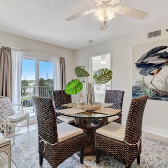 Destination Amelia - Welcome to the bright and stylishly decorated condo, 201 Terraces at Beachside! Walk to the beach, dining, or to Ft Clinch State Park! - Vacation Rental Agents Near Me - Fernandina Beach, Florida Destination Amelia - Welcome to the bright and stylishly decorated condo, 201 Terraces at Beachside! Walk to the beach, dining, or to Ft Clinch State Park! - Vacation Rental Agents Near Me - Fernandina Beach, Florida