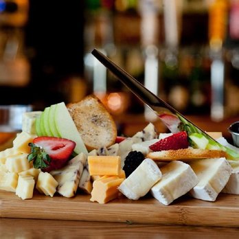 Cafe Barron's - Artisan Cheese Platter appetizer with crostini and assorted fruit - Cafes Near Me - Longview, Texas