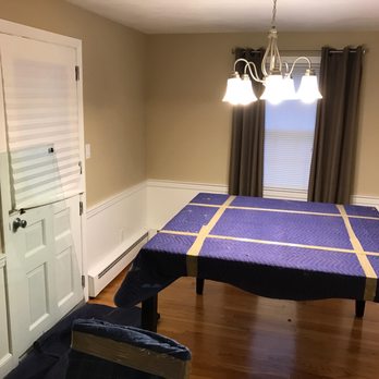 Ez Moving Group - remove the glass - Movers Near Me - Wheeling, Illinois Ez Moving Group - remove the glass - Movers Near Me - Wheeling, Illinois