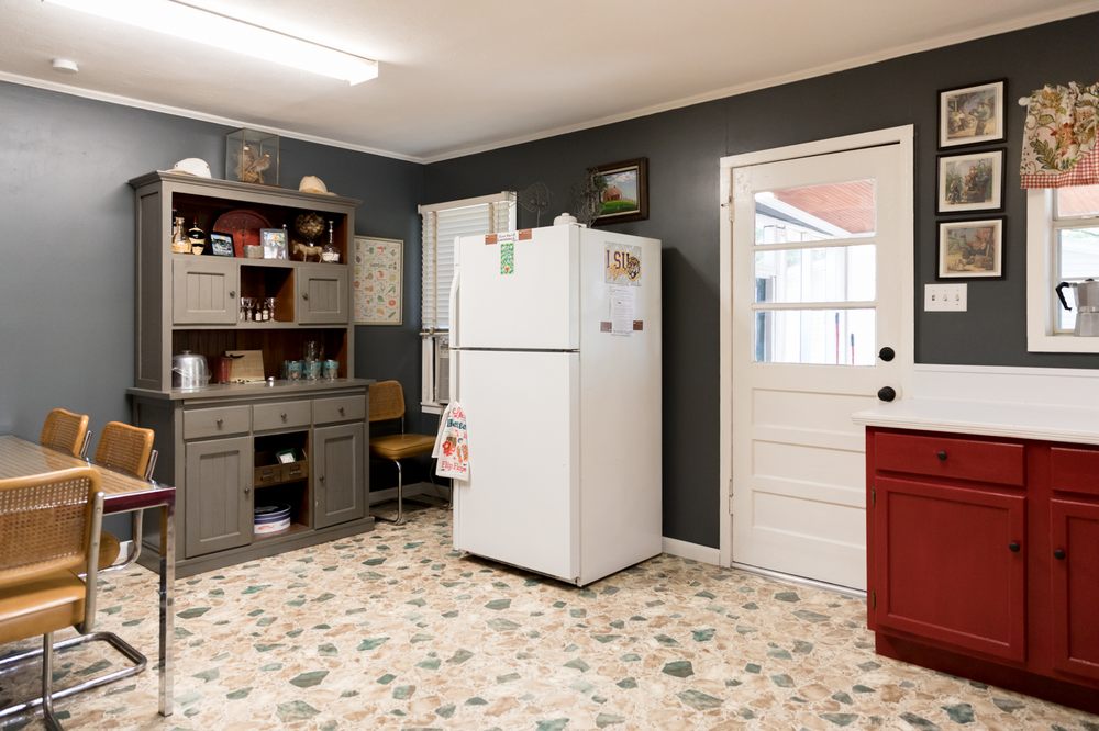 UPPER KILLARNEY CABIN Updated June 2024 47 Photos 4516 Highway