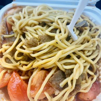 Rose Garden - Tomato Beef chow mein - Chinese Near Me - San Leandro, California Rose Garden - Tomato Beef chow mein - Chinese Near Me - San Leandro, California