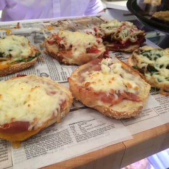 La Fabrique de Bagel - Pizza bagels! - Bagels Near Me - Montreal, Quebec