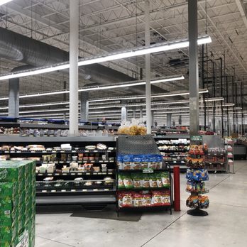 WinCo Foods - Grocery Near Me - Modesto, California