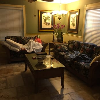Key West Vacation Rentals - Living area of Caribbean Suite - pull out couch is not too bad (for kids). - Vacation Rentals Near Me - Key West, Florida Key West Vacation Rentals - Living area of Caribbean Suite - pull out couch is not too bad (for kids). - Vacation Rentals Near Me - Key West, Florida
