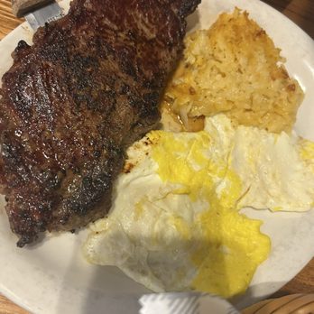 Cracker Barrel Old Country Store - Steak and egg - Southern Near Me - Oklahoma City, Oklahoma
