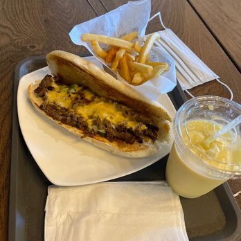 Moma’s Cafe - Cafes Near Me - Orlando, Florida Moma’s Cafe - Cafes Near Me - Orlando, Florida