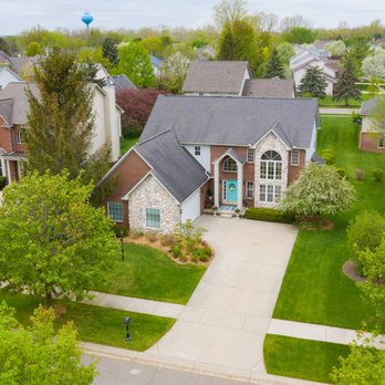 Jessica Belanger - RE/MAX Noire - Real Estate Agents Near Me - Macomb, Michigan Jessica Belanger - RE/MAX Noire - Real Estate Agents Near Me - Macomb, Michigan