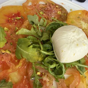 Chart House - Yellowing arugula on Burrata - Seafood Near Me - San Antonio, Texas Chart House - Yellowing arugula on Burrata - Seafood Near Me - San Antonio, Texas