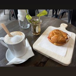 Ham & Cheese Croissant