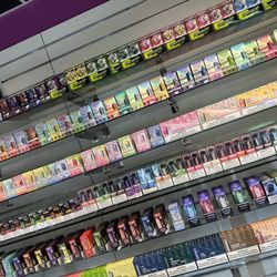 Blazin Aces Smoke & Vape