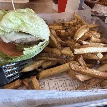 MOOYAH Burgers, Fries & Shakes - Turkey Burger with Lettuce Wrap - Burgers Near Me - Irvine, California
