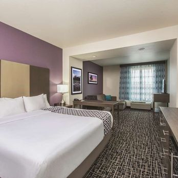 La Quinta by Wyndham Enid - Guest room - Hotels Near Me - Enid, Oklahoma La Quinta by Wyndham Enid - Guest room - Hotels Near Me - Enid, Oklahoma