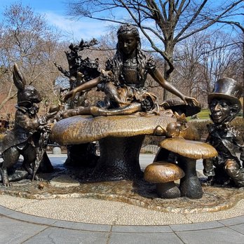 Central Park - Alice in Wonderland sculpture - Parks Near Me - New York, New York Central Park - Alice in Wonderland sculpture - Parks Near Me - New York, New York