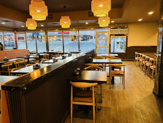 Sizzling House&Noodle by null
