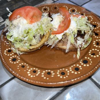 Tacos Los 3 Robertos - Asada sopes. - Mexican Near Me - Fontana , California