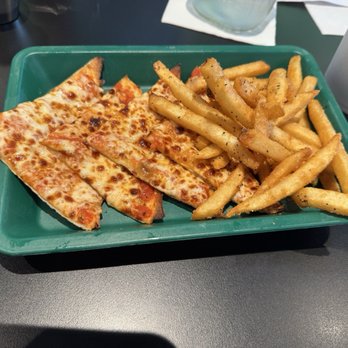 The Winston - Kids pizza - New American Near Me - Edmond, Oklahoma The Winston - Kids pizza - New American Near Me - Edmond, Oklahoma