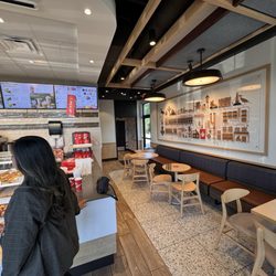 Tim Hortons - Inside