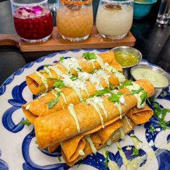Nacho Padres - Flauta tower | @copenhangry - Bars Near Me - Spring, Texas
